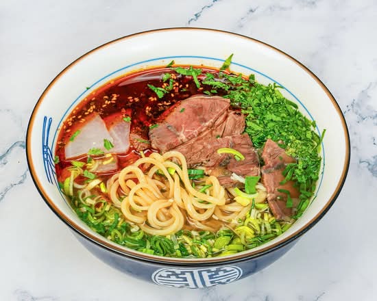 Imran Signature Lanzhou Beef Noodle Soup ( 伊穆兰招牌兰州牛肉面)
